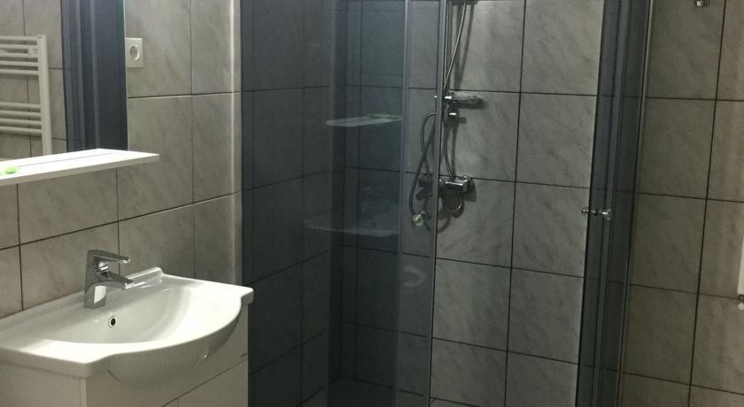 Vila Victoria Râmnicu Vâlcea Esterno foto