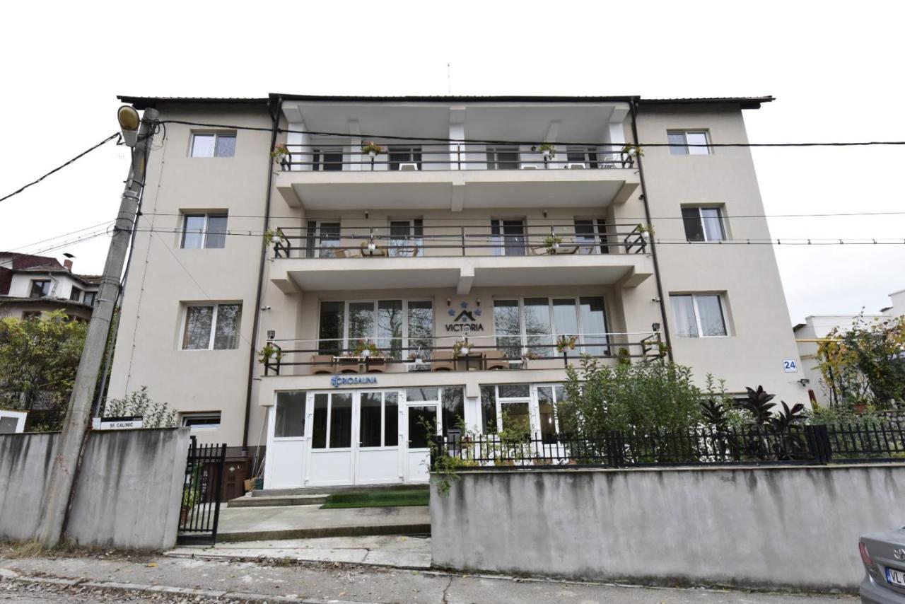 Vila Victoria Râmnicu Vâlcea Esterno foto